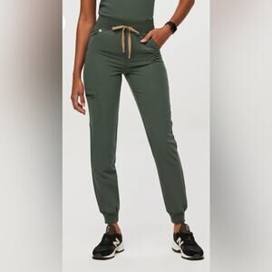 NWT Figs Green High Waisted Zamora Scrub Pants